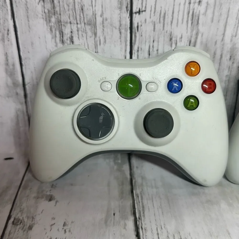 Microsoft Xbox 360 Wireless Controller White TESTED‎ Genuine OEM set of 2